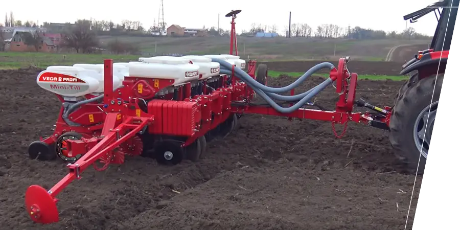 SIEWNIK VEGA 8 PROFI – PRZYCZEPIANY