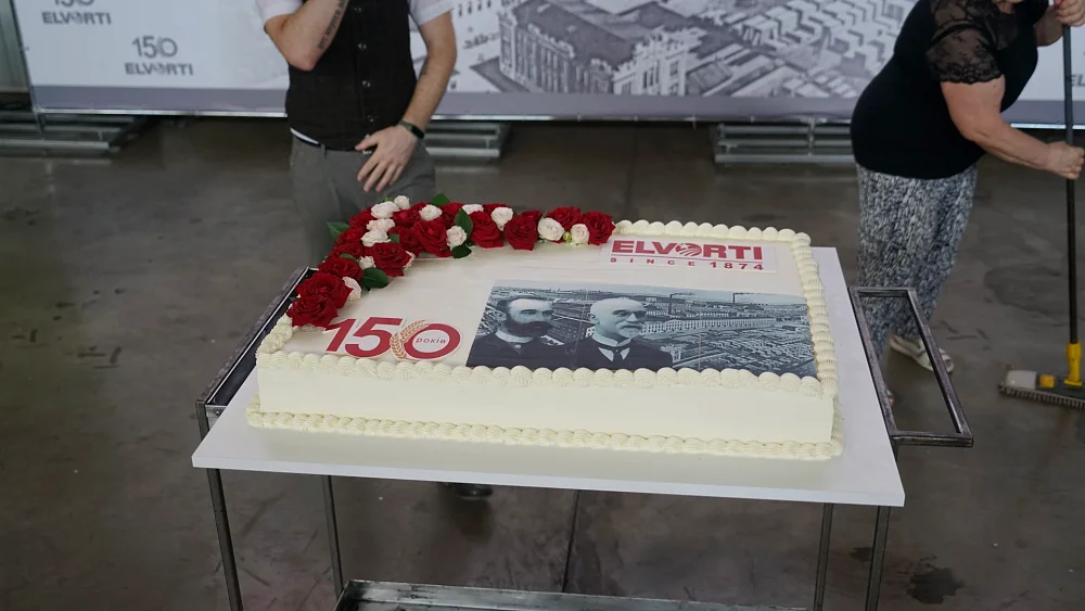 NAJWIĘKSZA FABRYKA MASZYNOWA „ELVORTI” ŚWIĘTUJE - 150 LAT! — 24