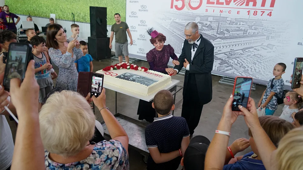 NAJWIĘKSZA FABRYKA MASZYNOWA „ELVORTI” ŚWIĘTUJE - 150 LAT! — 25