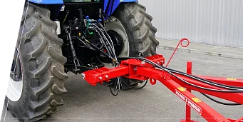 MONTAŻ ZAWIASU DO CIĄGNIKA