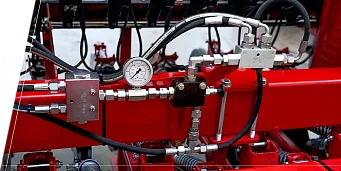 STAŁE CIŚNIENIE HYDRAULIKI