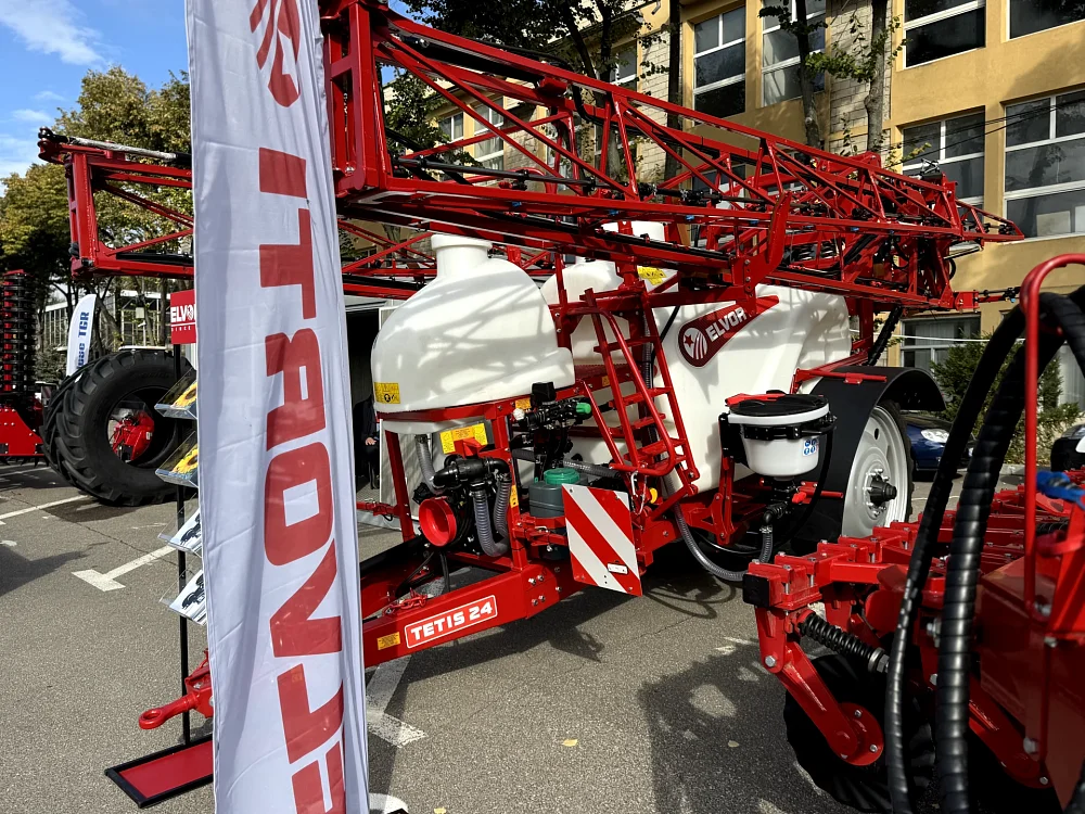 Premiera ALFA 4 No-Till w nowej stylistyce marki ELVORTI na MOLDAGROTECH 2026 — 1